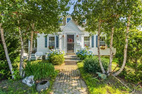 28 Island Avenue Kittery ME 03904
