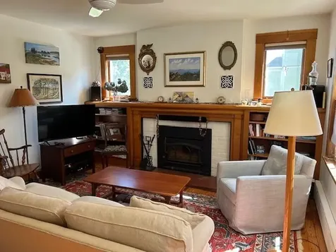 28 Island Avenue Kittery ME 03904