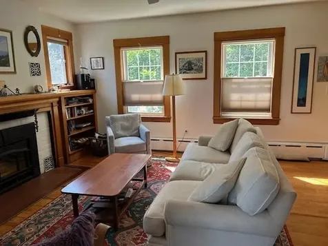 28 Island Avenue Kittery ME 03904