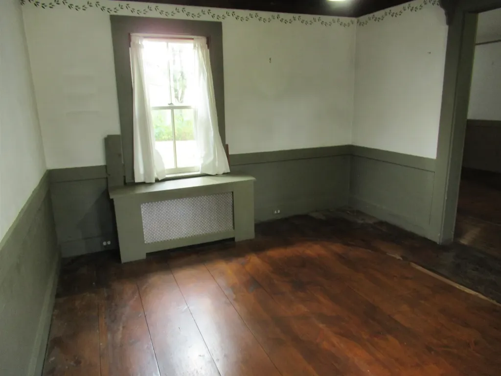 43 Depot Road Kingston NH 03848
