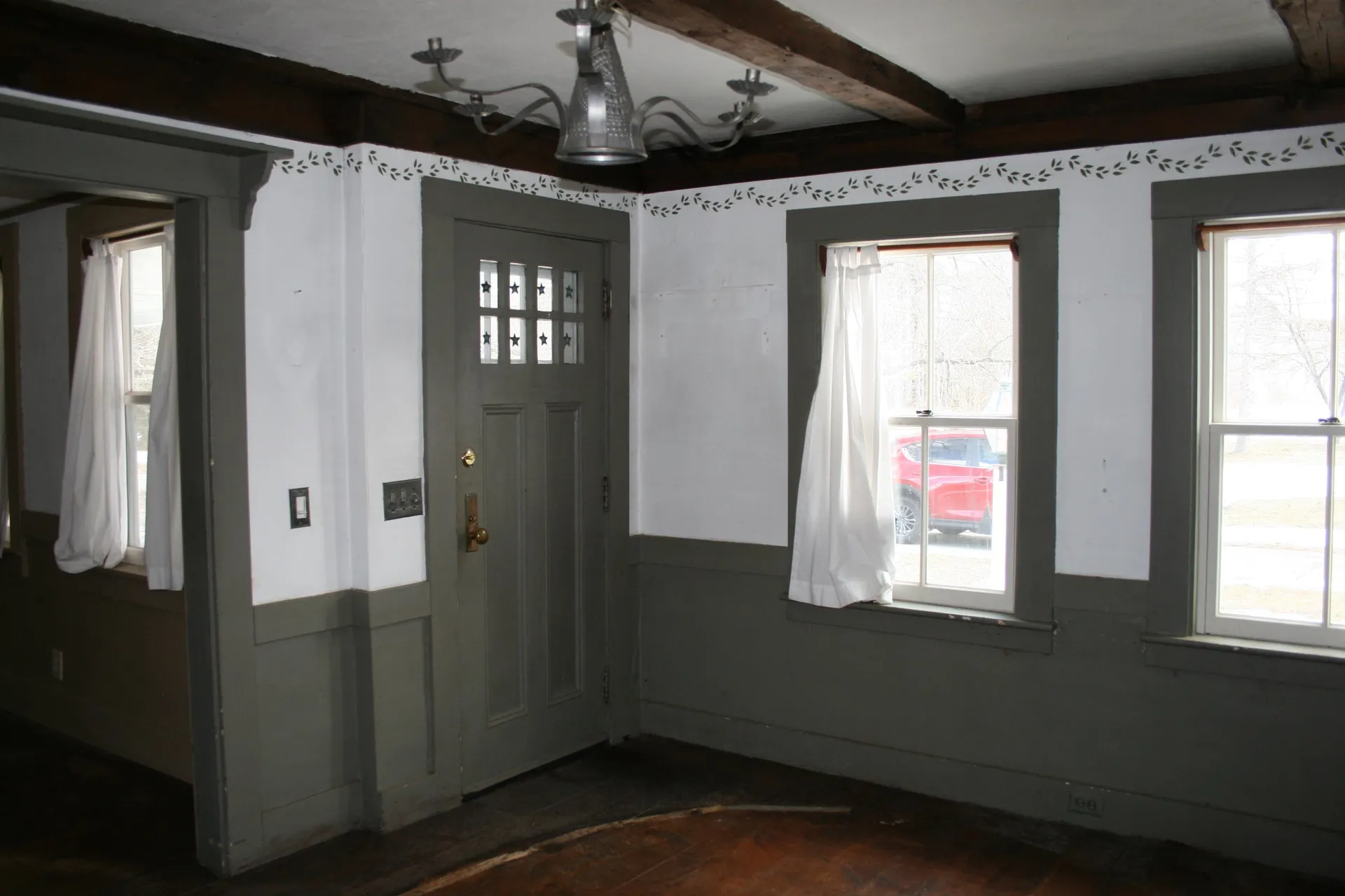 43 Depot Road Kingston NH 03848