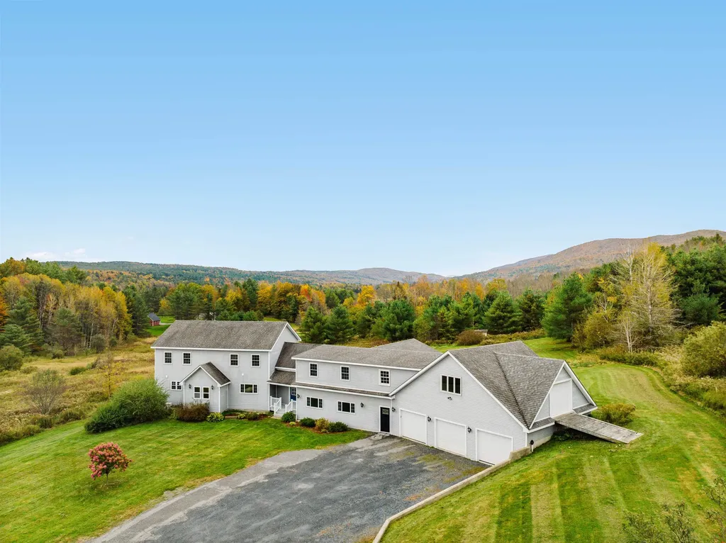 471 Crosstown Road Berlin VT 05602