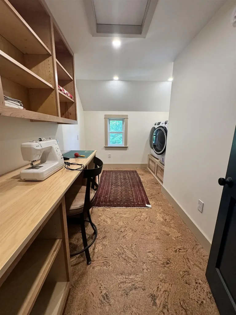 71 East Street Bristol VT 05443