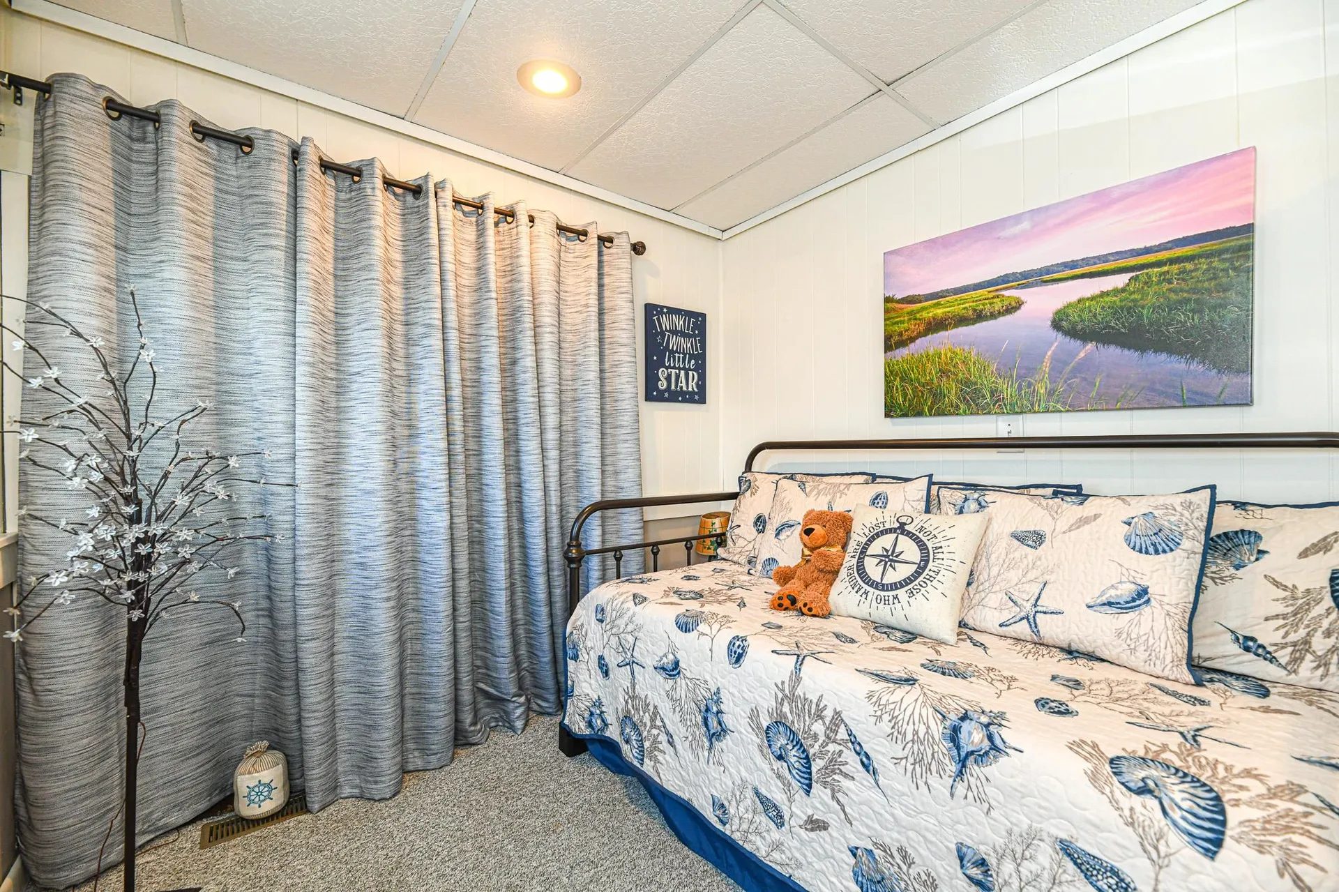 24 Island Path Hampton NH 03842