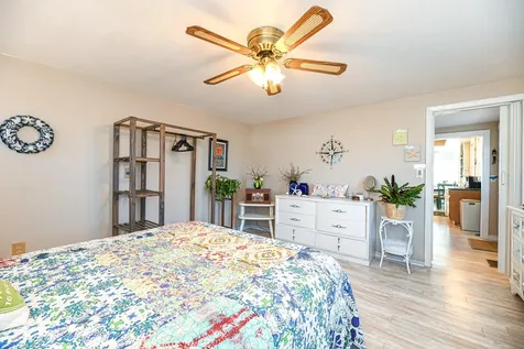 24 Island Path Hampton NH 03842