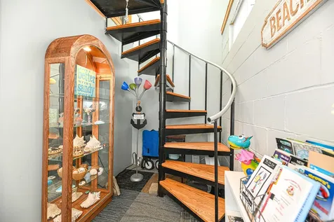 24 Island Path Hampton NH 03842