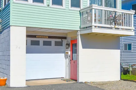 24 Island Path Hampton NH 03842