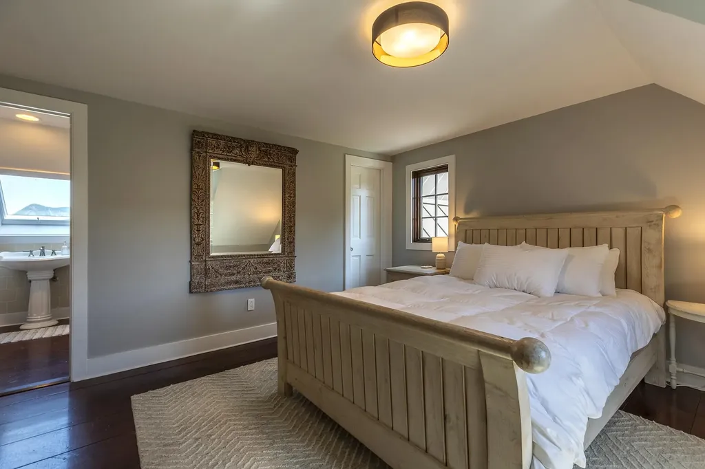 330 Rupert Hill Road Pawlet VT 05761