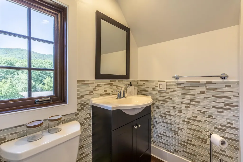 330 Rupert Hill Road Pawlet VT 05761