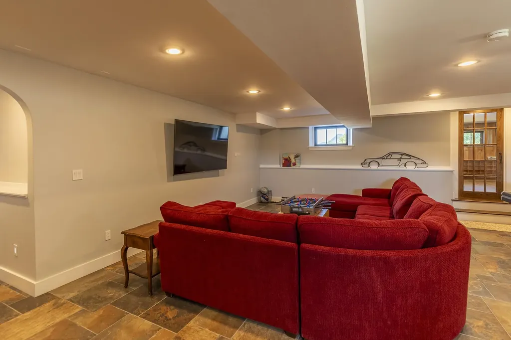 330 Rupert Hill Road Pawlet VT 05761