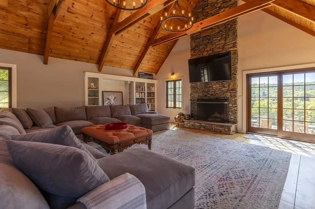 330 Rupert Hill Road Pawlet VT 05761