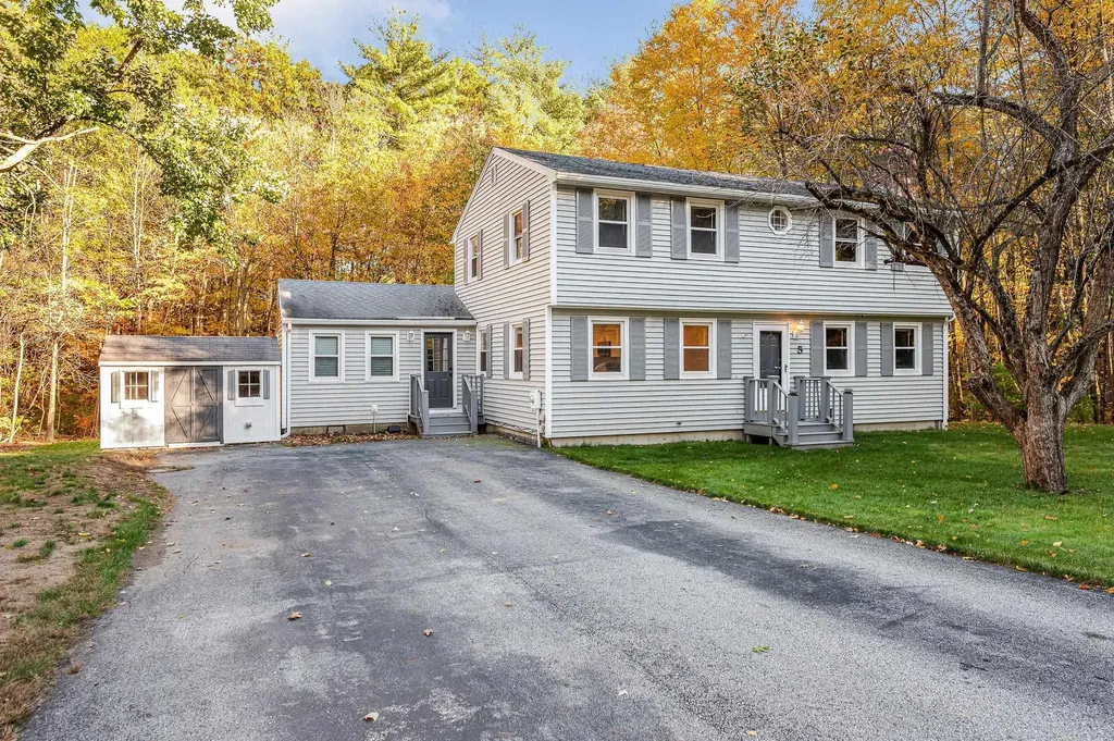 5 Raintree Drive Londonderry NH 03053