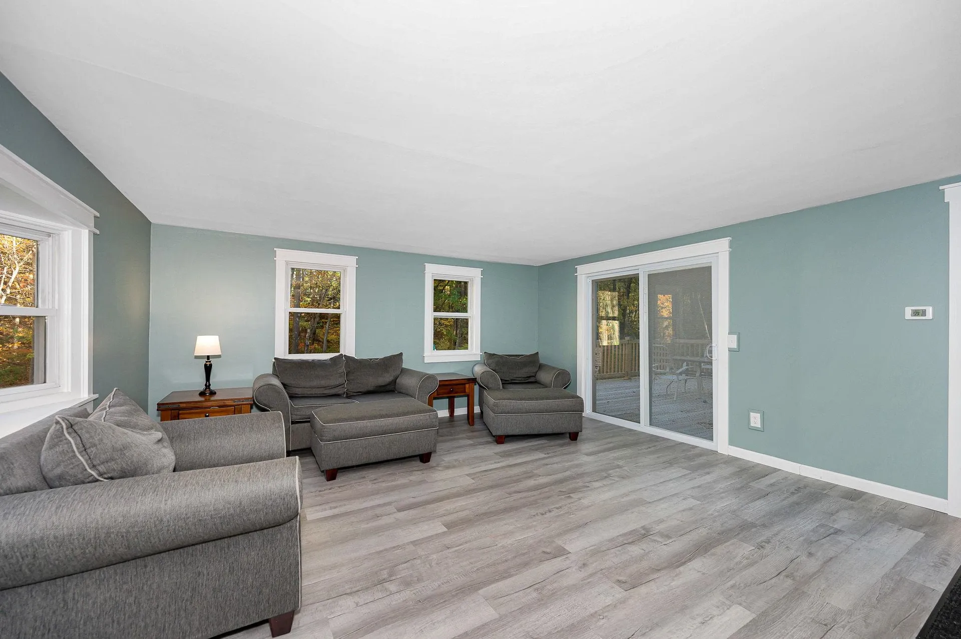 5 Raintree Drive Londonderry NH 03053