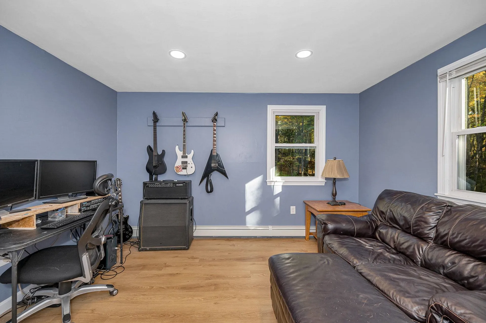 5 Raintree Drive Londonderry NH 03053