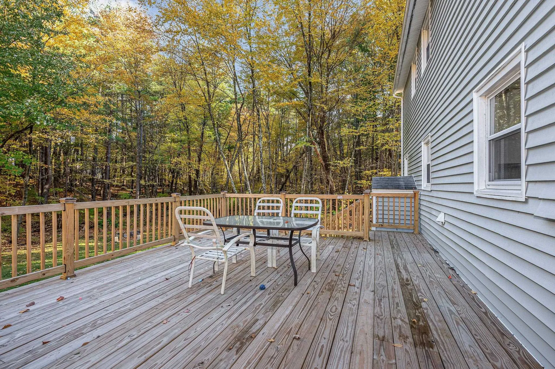 5 Raintree Drive Londonderry NH 03053