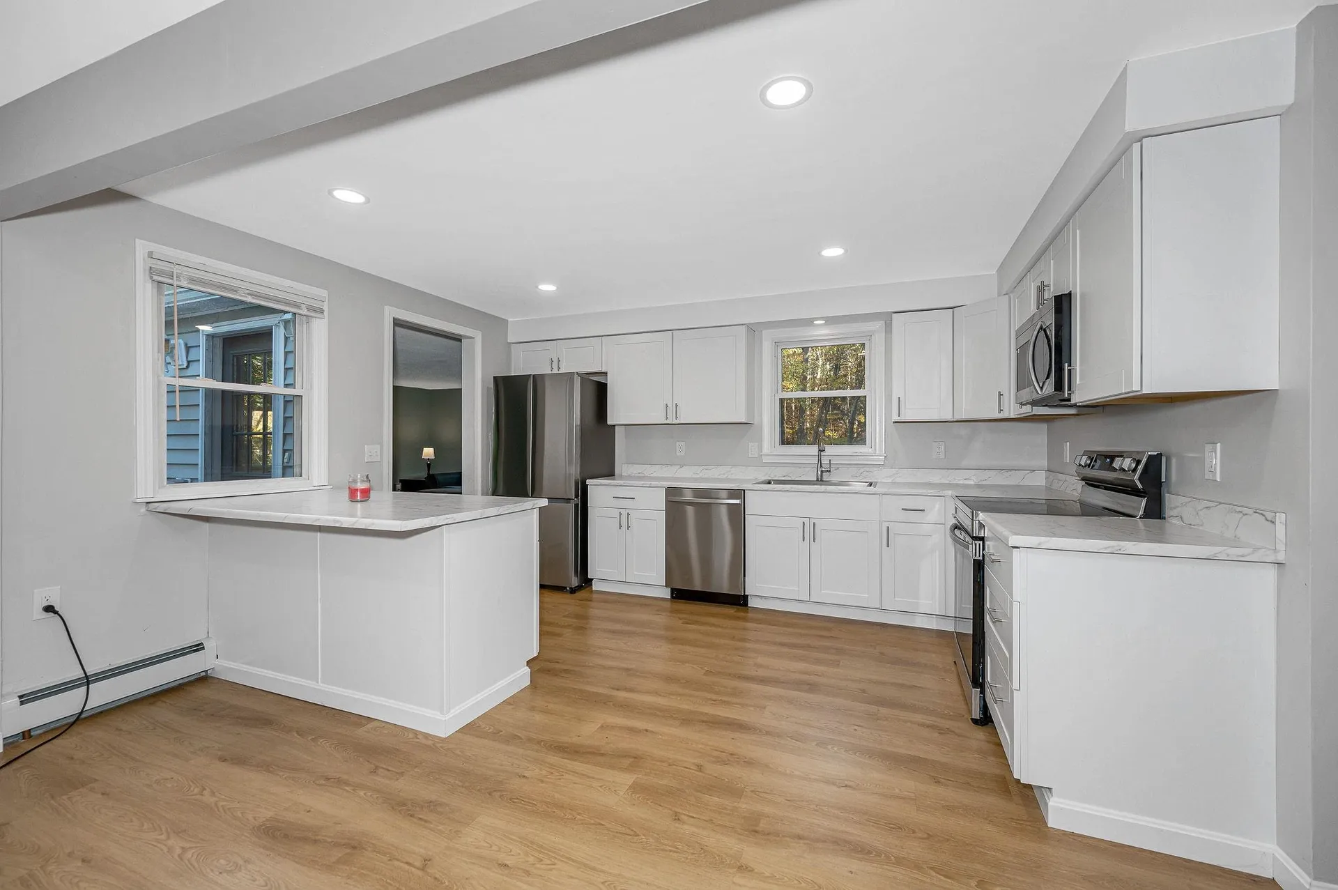 5 Raintree Drive Londonderry NH 03053