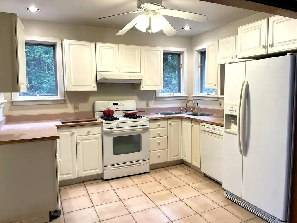 269 Randell Road Fayston VT 05660