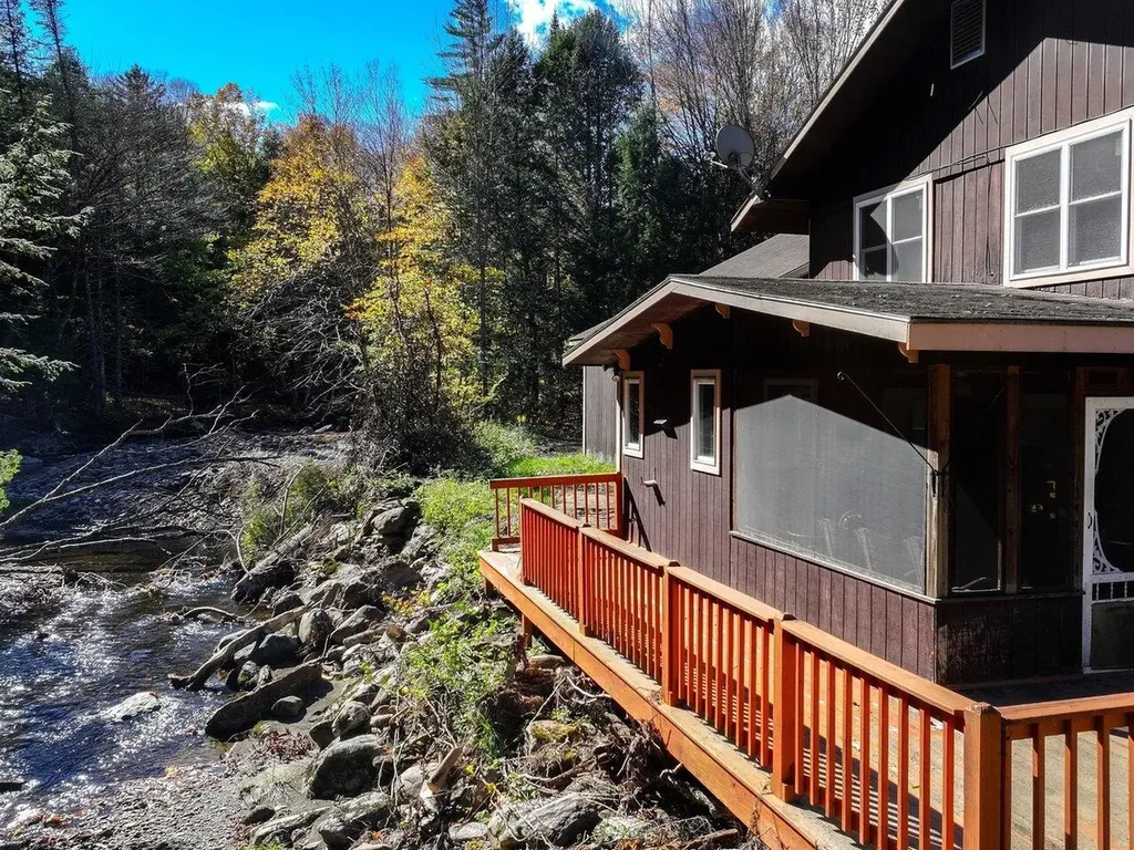 269 Randell Road Fayston VT 05660