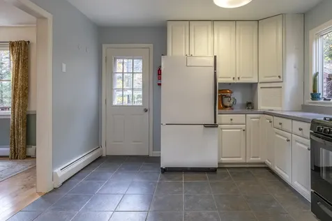 81 Evergreen Lane Londonderry VT 05148