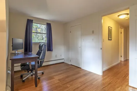 81 Evergreen Lane Londonderry VT 05148