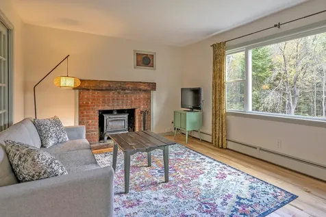 81 Evergreen Lane Londonderry VT 05148