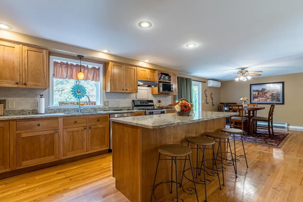 37 Rouleau Drive Somersworth NH 03878