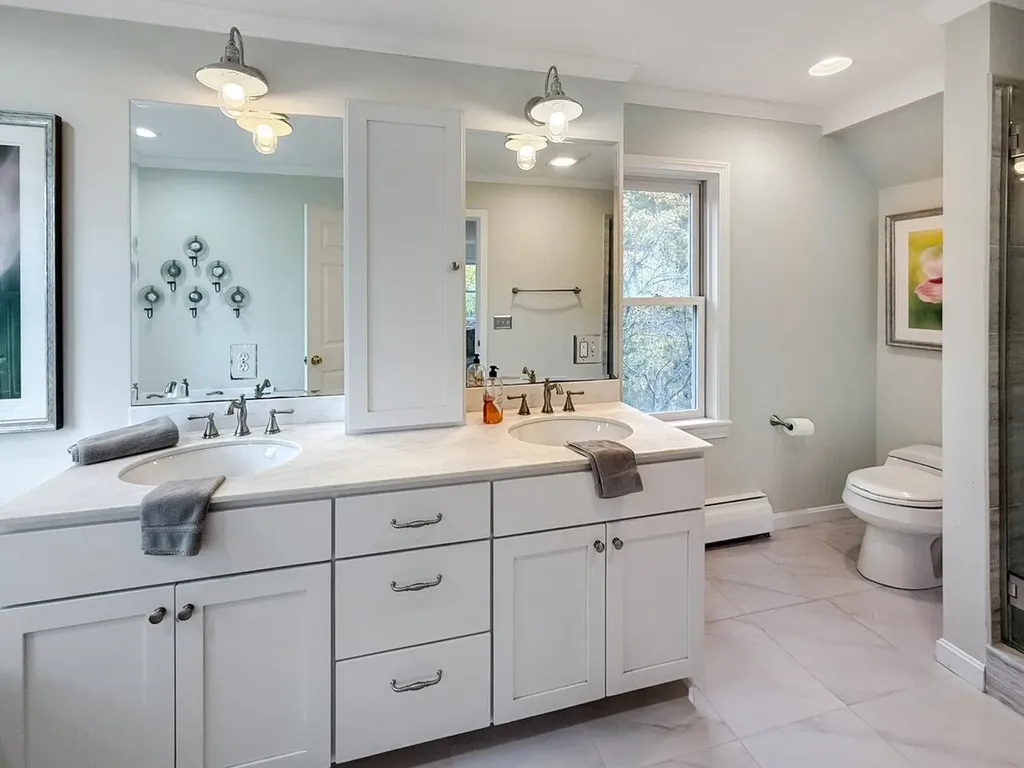33 Vista Drive Shelburne VT 05482