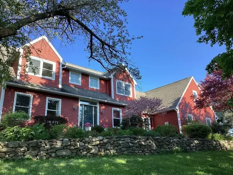 33 Vista Drive Shelburne VT 05482