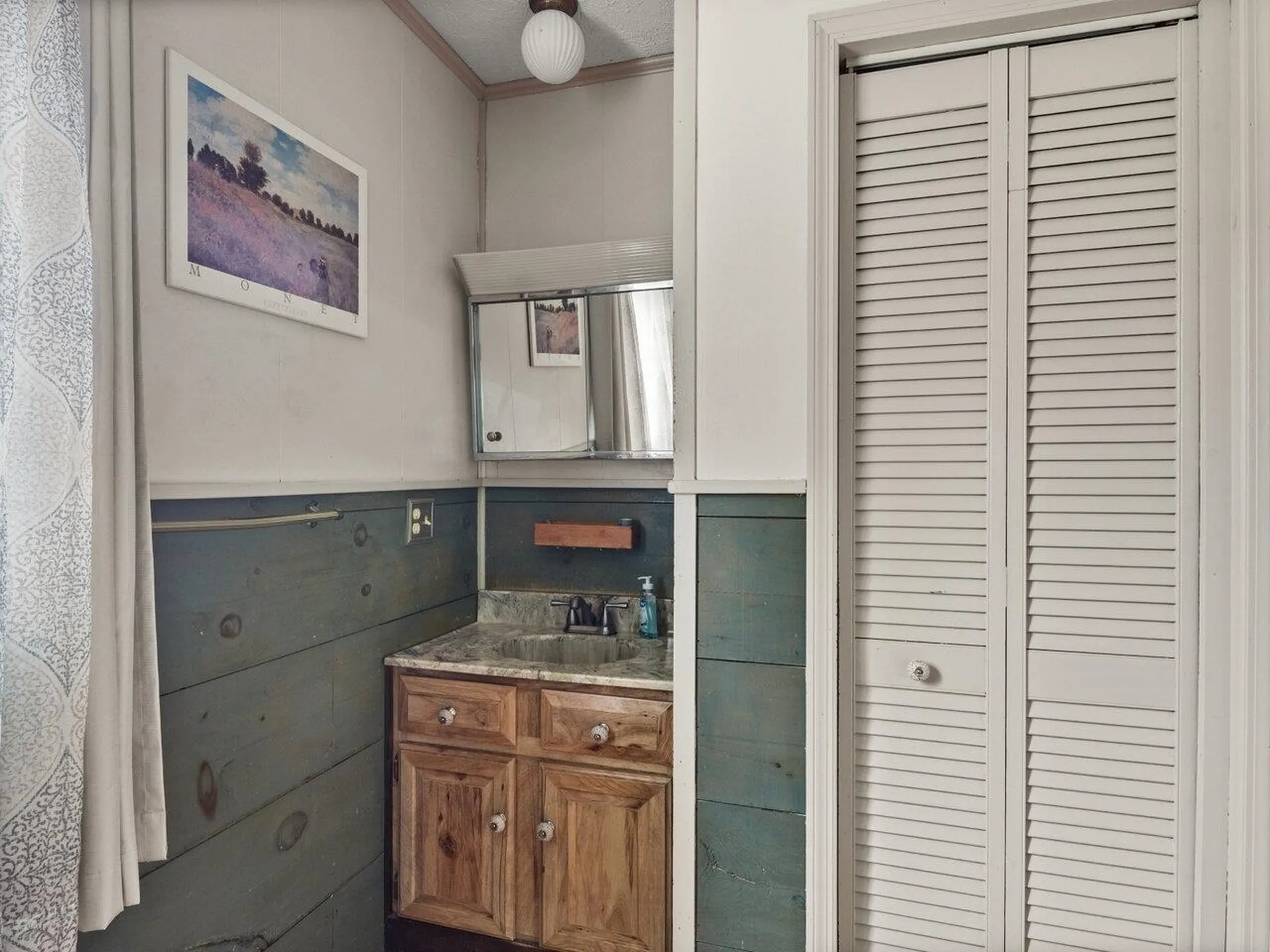 196 Bellevue Street Winooski VT 05404