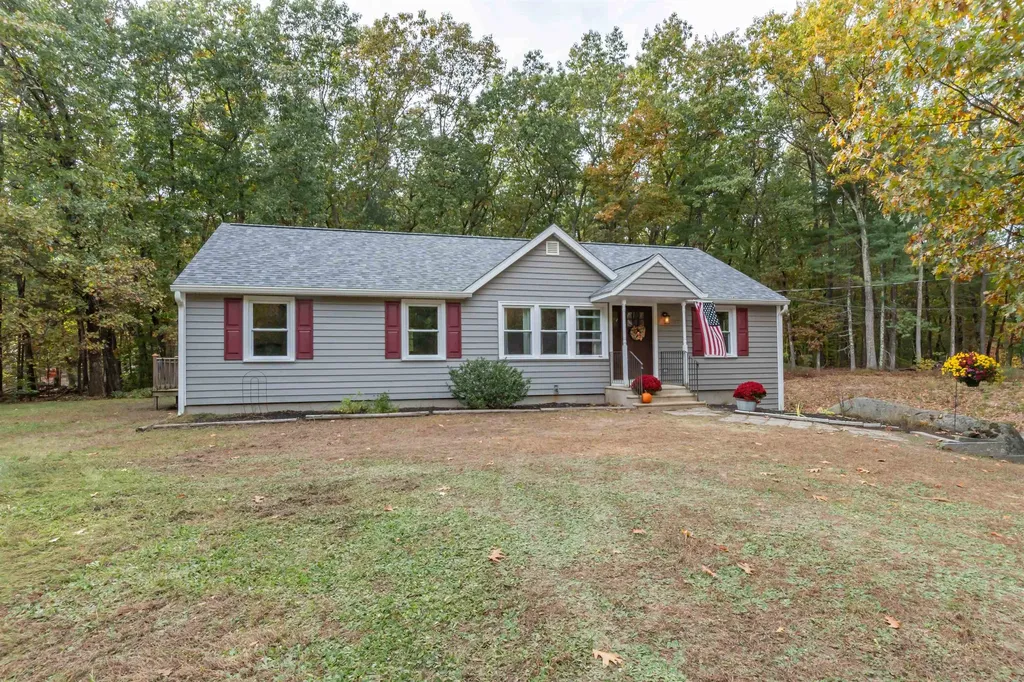 87 Mooar Hill Road Hollis NH 03049
