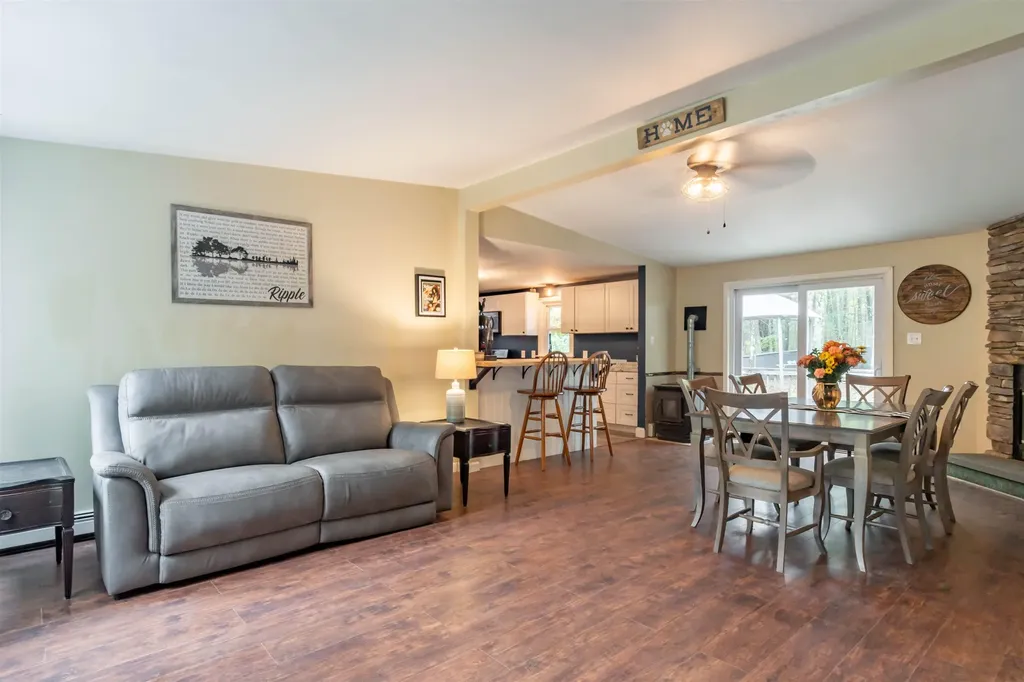 87 Mooar Hill Road Hollis NH 03049