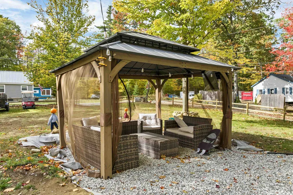 29 Wood Drive Gilmanton NH 03237