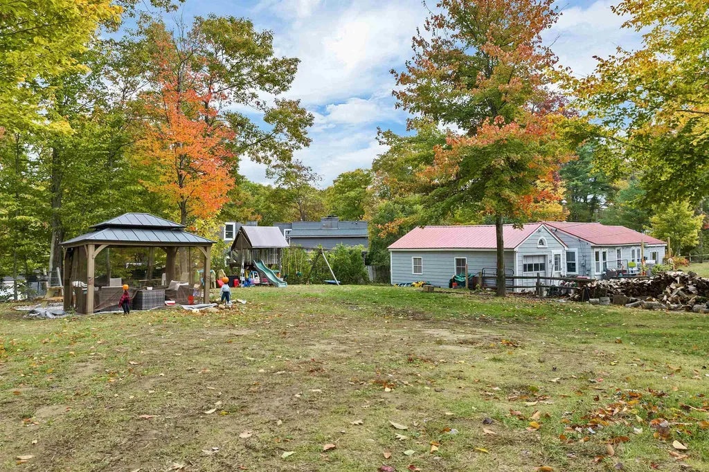 29 Wood Drive Gilmanton NH 03237