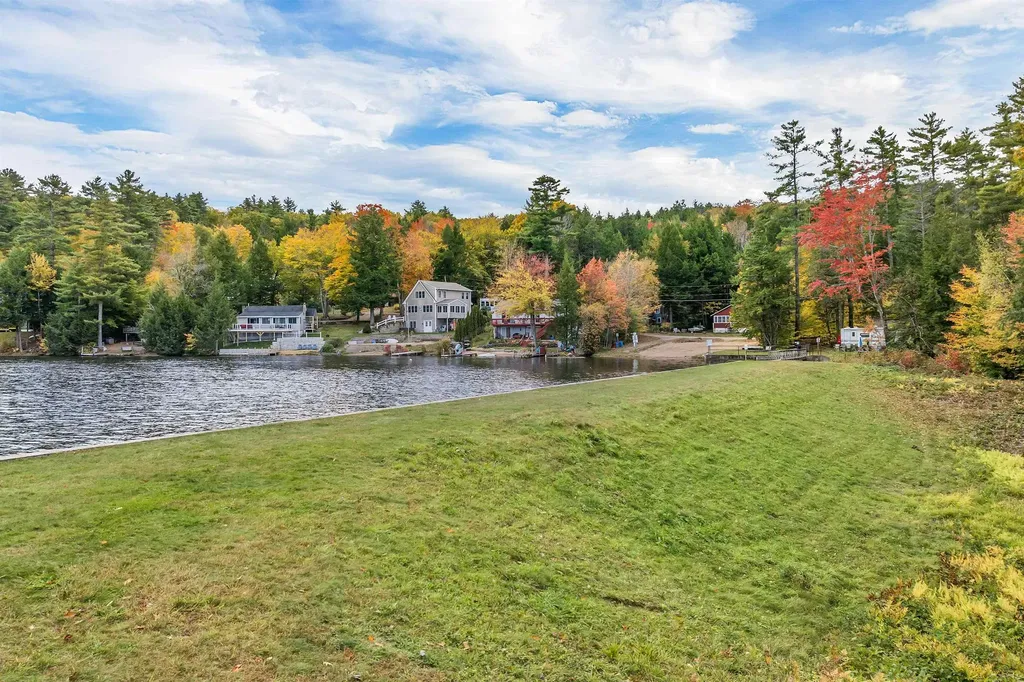 29 Wood Drive Gilmanton NH 03237