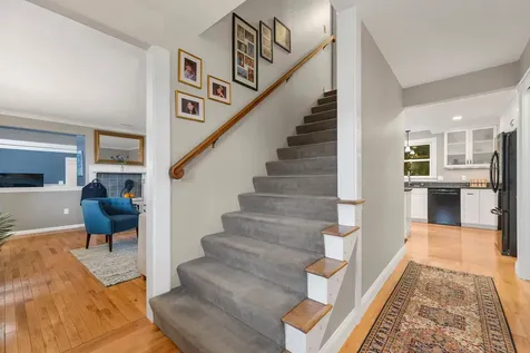 45 Pleasant Street Wolfeboro NH 03894