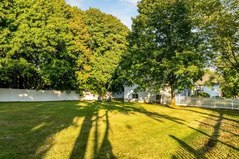 45 Pleasant Street Wolfeboro NH 03894