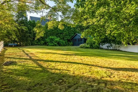 45 Pleasant Street Wolfeboro NH 03894