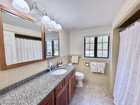 195 Clement Road Rollinsford NH 03869