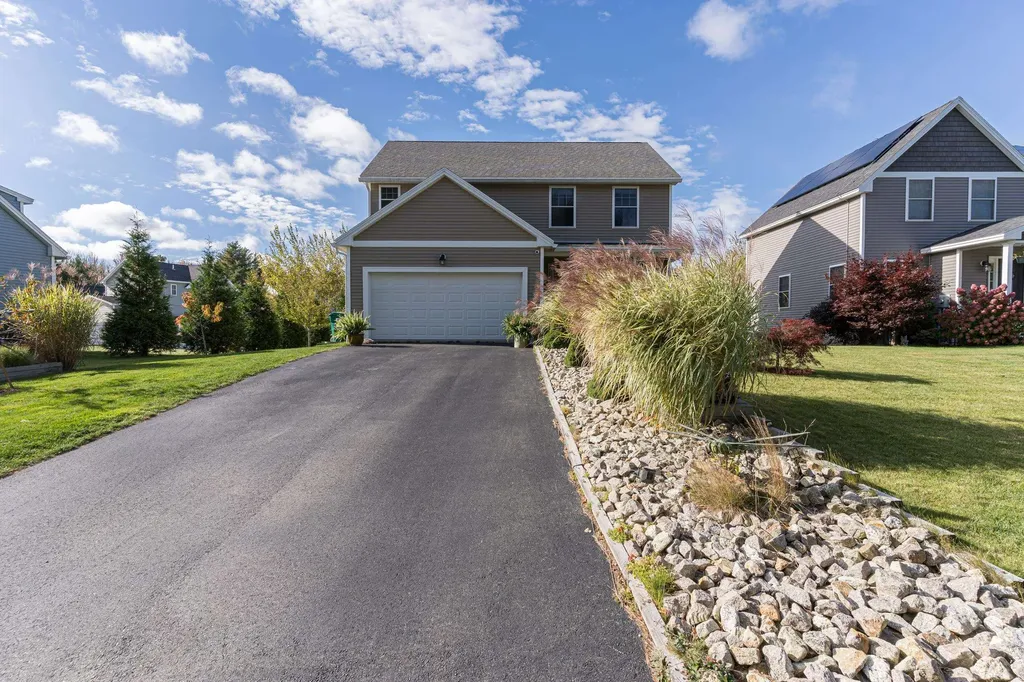 104 Millers Farm Drive Rochester NH 03868