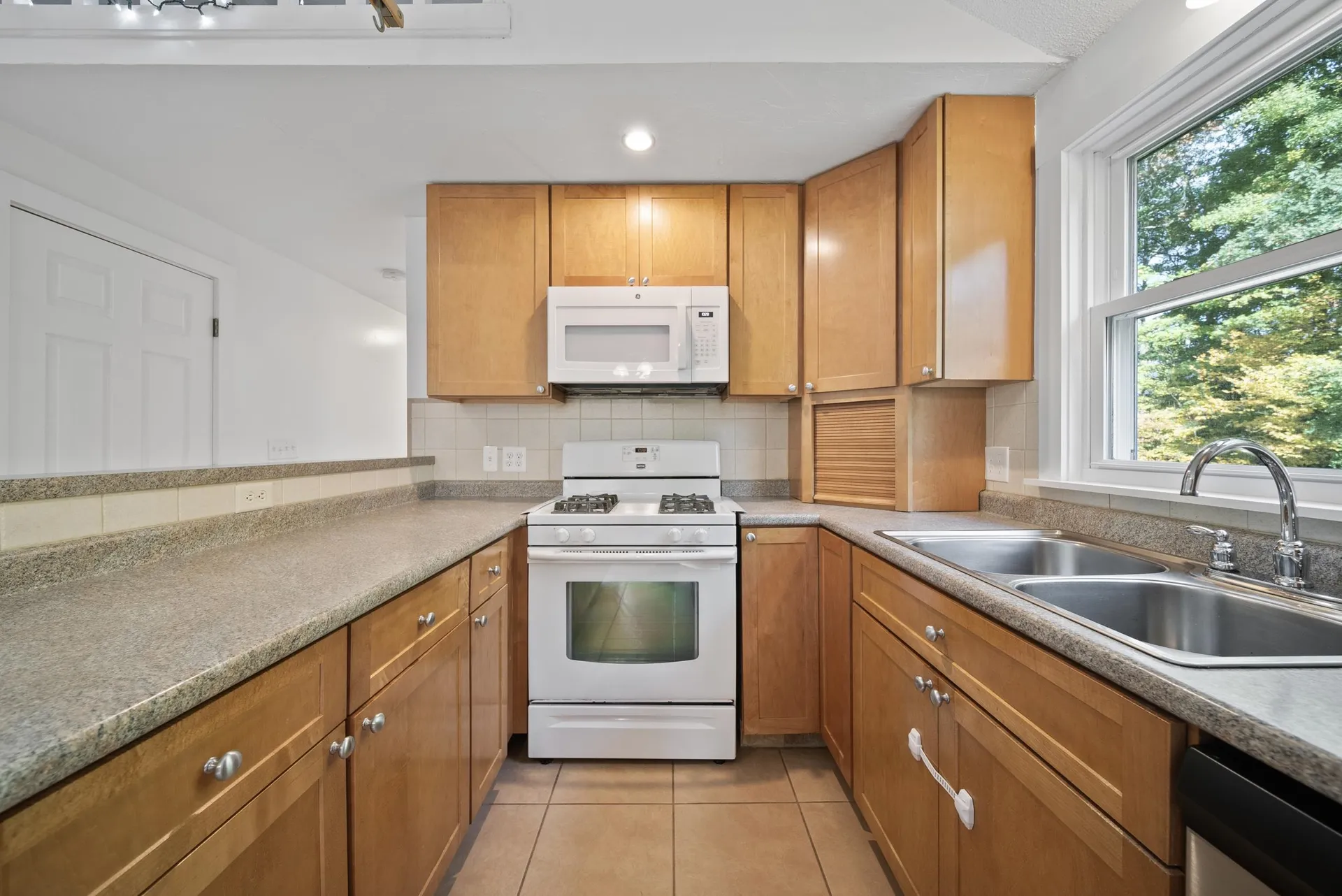 102 Trues Brook Road Lebanon NH 03784