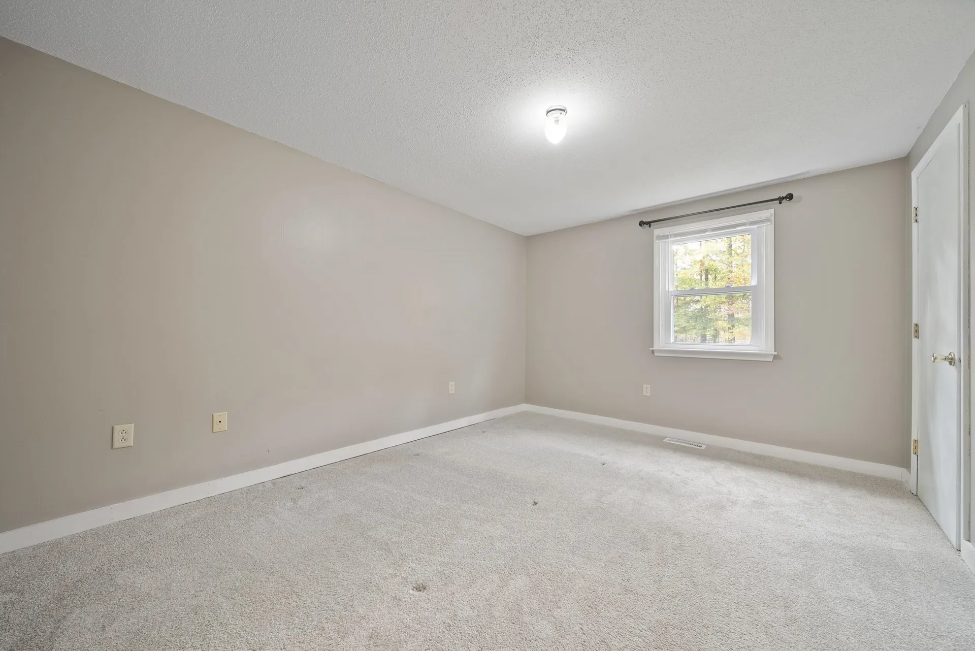 102 Trues Brook Road Lebanon NH 03784