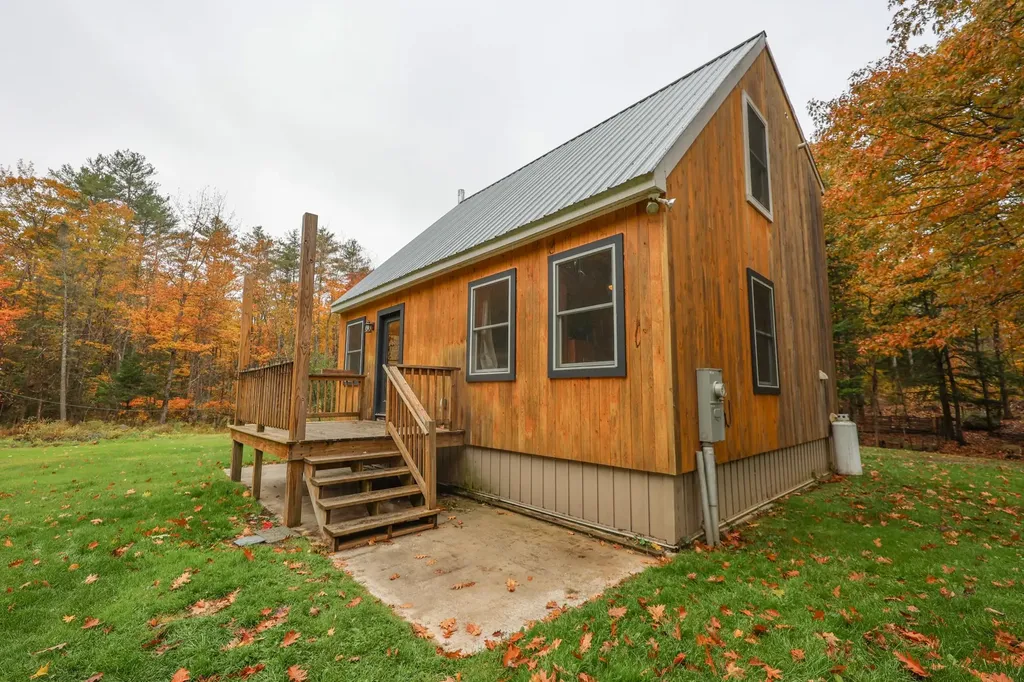 449 Pine Hill Road Croydon NH 03773