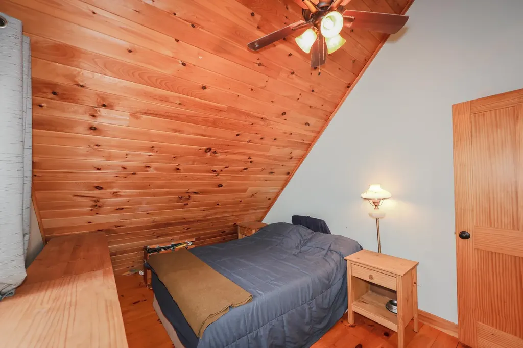 449 Pine Hill Road Croydon NH 03773