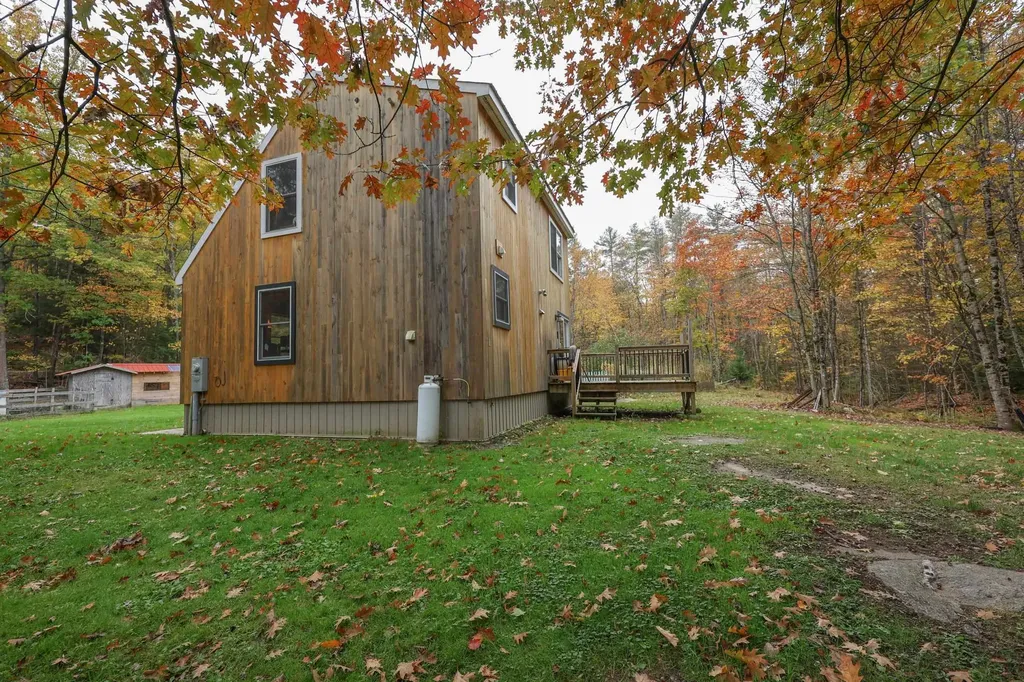 449 Pine Hill Road Croydon NH 03773