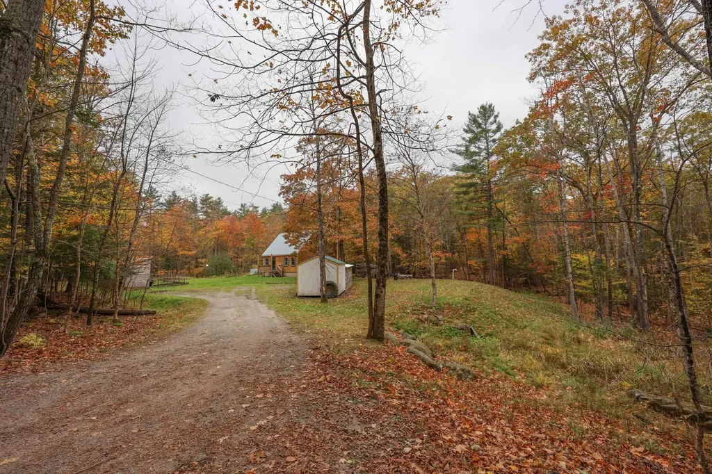 449 Pine Hill Road Croydon NH 03773