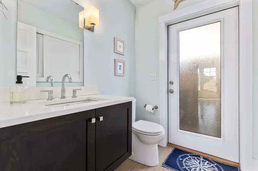 1 Guzzi Drive Rye NH 03870