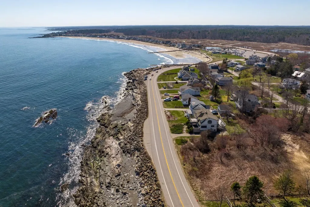 1 Guzzi Drive Rye NH 03870
