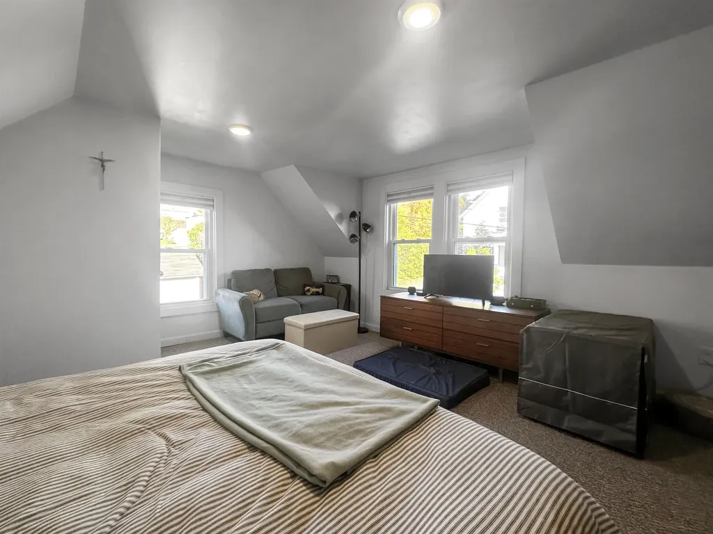 10 Clark Street Lebanon NH 03766