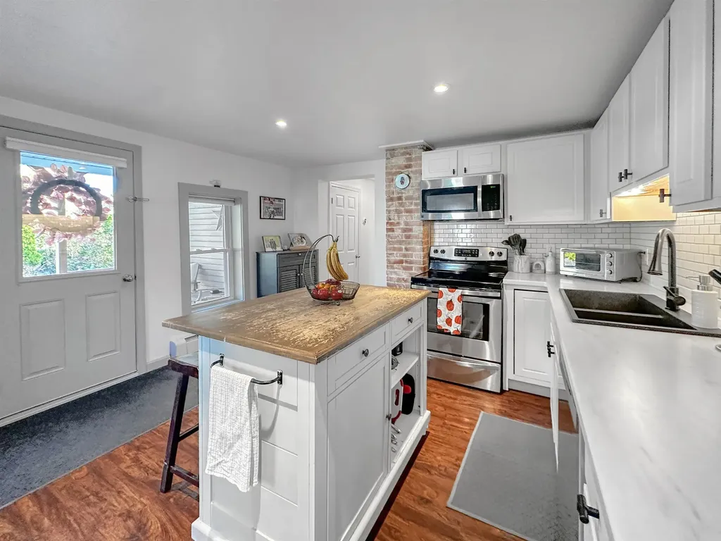 10 Clark Street Lebanon NH 03766