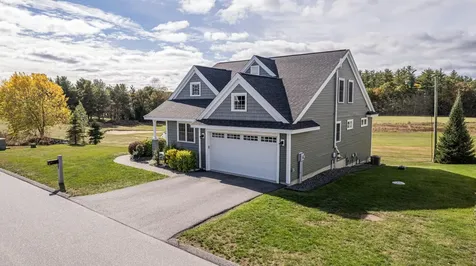 7 Daybreak Drive Newmarket NH 03857